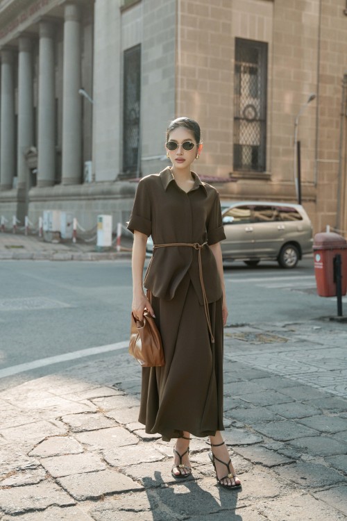 Sixdo Dark Brown Woven Shirt With Belt